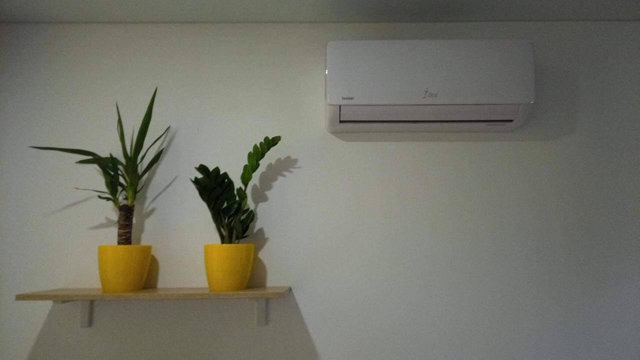Positive Smile Studio Apartment In The Colorful Comfort Town Residental Complex. Kt-06. Kiev Extérieur photo